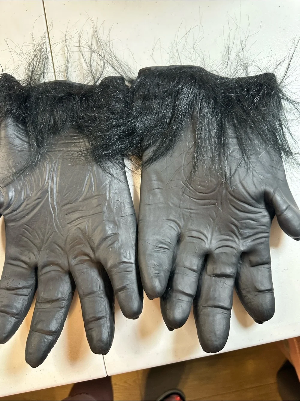 NWOT Tipsy Elves Adult Halloween Gorilla Rubber Gloves with Fur Hair